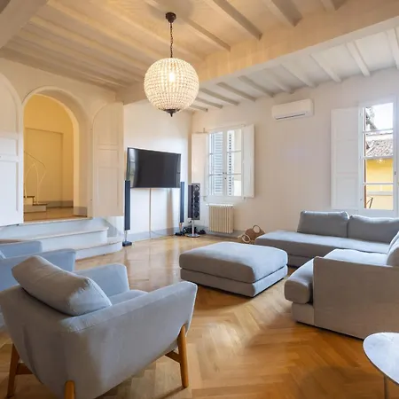 Santa Croce Luxury Penthouse