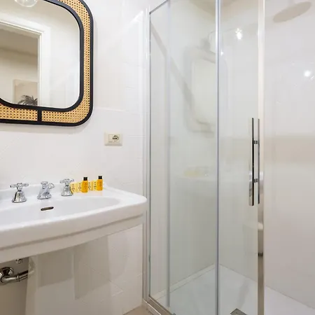 Santa Croce Luxury Penthouse Lägenhet Florens