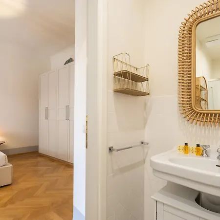 Santa Croce Luxury Penthouse Florencia